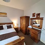 Hébergement de vacances Court