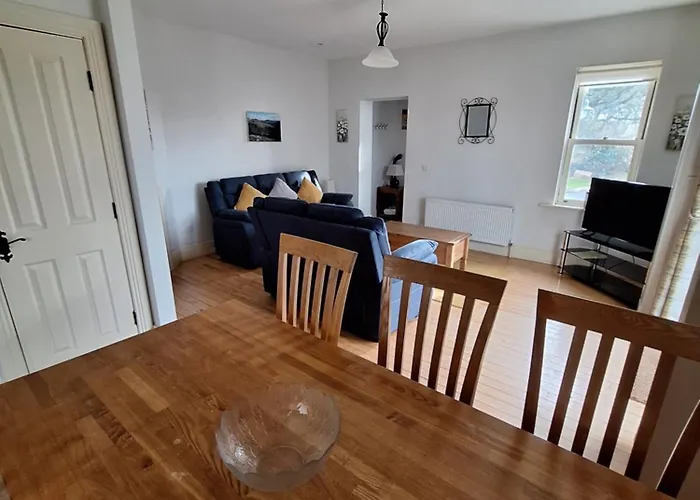 Semesterbostad Court Doolin