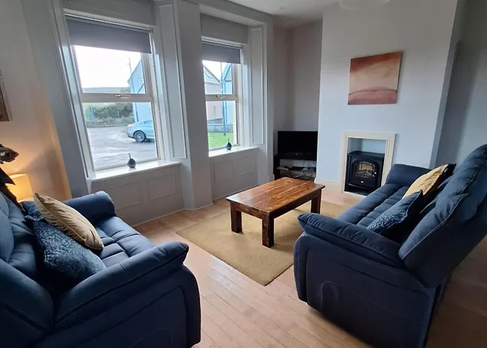 Court Semesterbostad