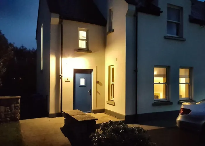 Dom wakacyjny Court *